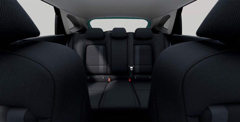 Hyundai-i20-1.0-T-GDi-100CV-6MT-Klass-MY25-interior-trasera-1.jpg