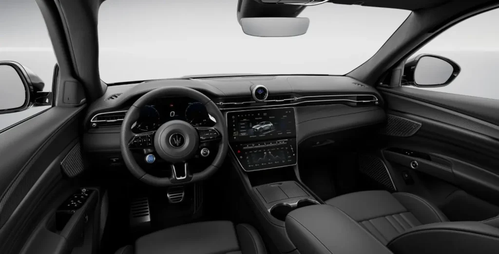 MASERATI-Grecale-Modena-330-QS-interior-delantera.webp