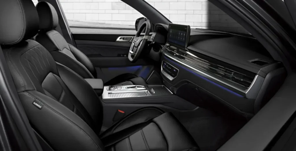 SSANGYONG-Rexton-D22-DTR-Pro-4x4-Aut.-interior-delantera-‎II.webp
