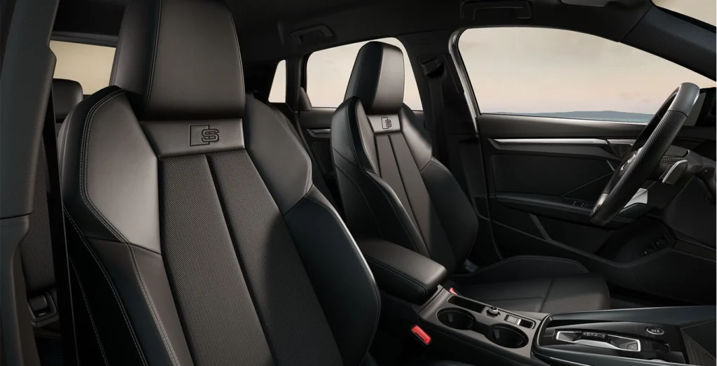 AUDI-A3-Sportback-S-Line-40-TFSI-e-150kW-S-Tron-interior-delantera-II-1.webp