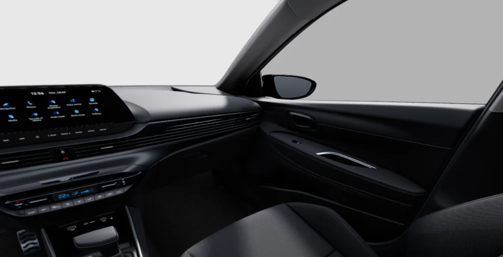 Hyundai-Bayon-1.0-TGDI-74kW-100CV-48V-Tecno-DCT-interior-delantera-II.webp