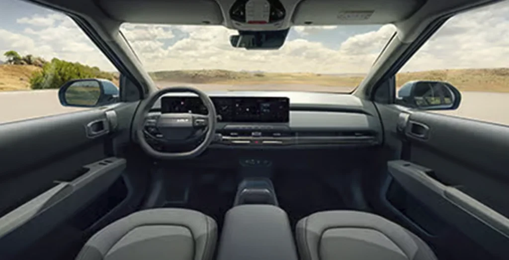 Kia-EV3-Air-Long-150kW-interior-delantera.webp