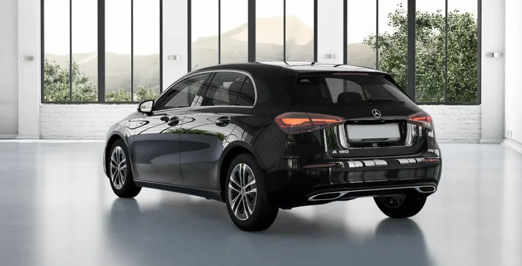 Mercedes-Benz-Clase-A-180-trasera-1.webp