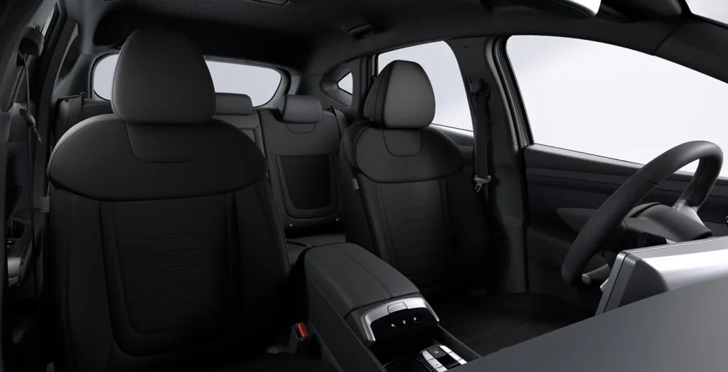 Hyundai-Tucson-1.6D-100kW-DT-Black-Line-interior-trasera-1.webp