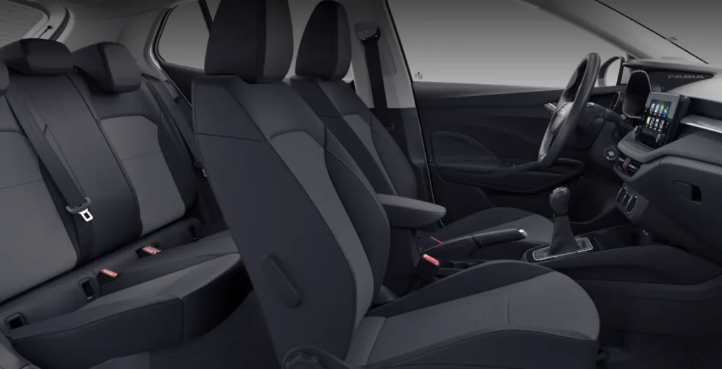 Skoda-Fabia-Selection-1.0-MPI-59kW-80CV-interior-trasera-1.webp