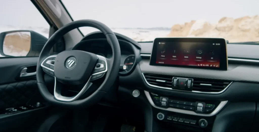 FOTON-Tunland-G7-6MT-interior-delantera-1.webp
