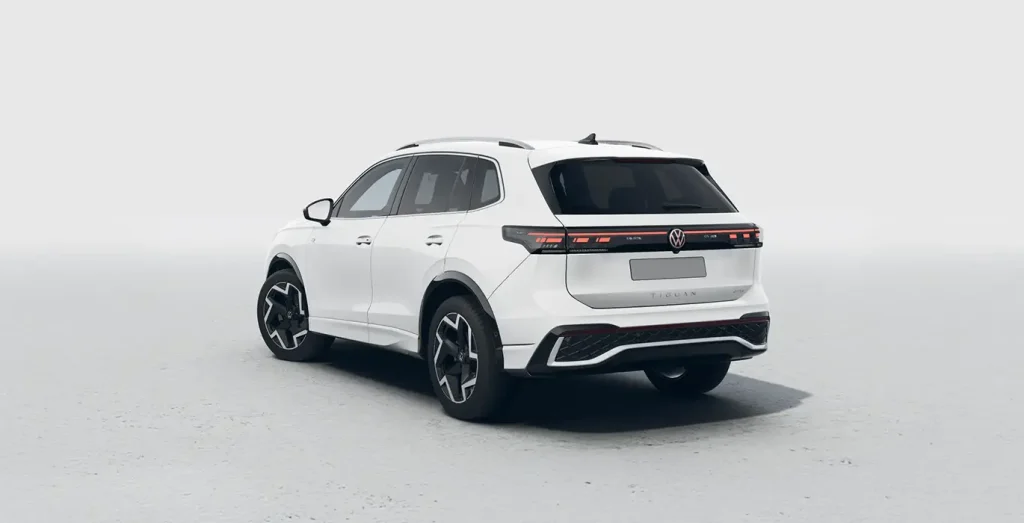 Volkswagen-Tiguan-R-Line-1.5-eTSI-110kW-DSG-trasera-1.webp