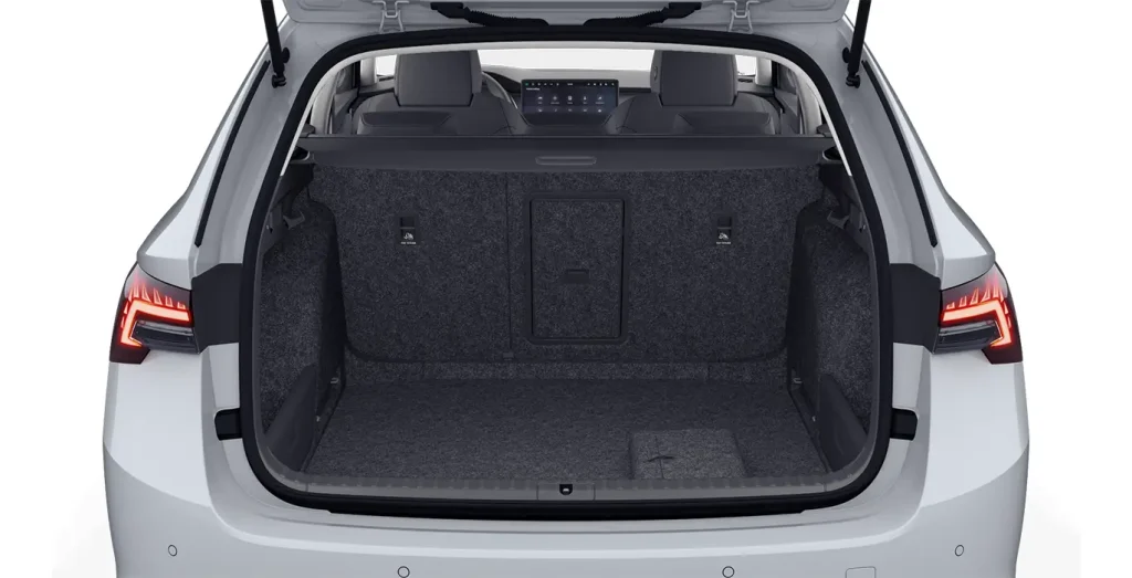 SKODA-Octavia-Combi-2.0-TDI-DSG-Selection-blanco-maletero.webp