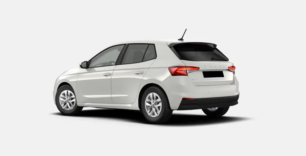 Skoda-Fabia-1.0-TSI-DSG-Selection-blanco-trasera-2.webp