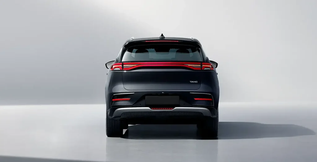 BYD-Tang-Flagship-trasera-1.webp