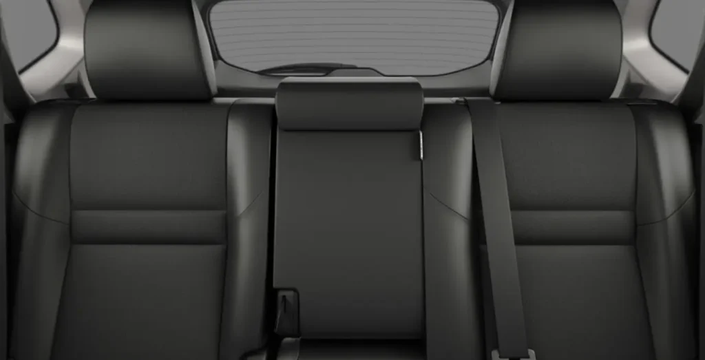 Nissan-X-Trail-V7P-1.5-E-4ORCE-158kW-4X4-N-Connecta-interior-trasera.webp