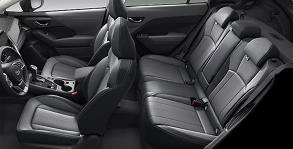 Subaru-Crosstrek-2.0i-Hybrid-Field-CVT-interior.webp